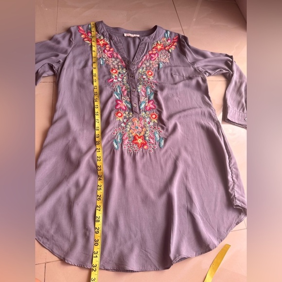 Solitaire Dove Tea Time Garden Tunic top dress gray embroidery colorful size L - Picture 11 of 16
